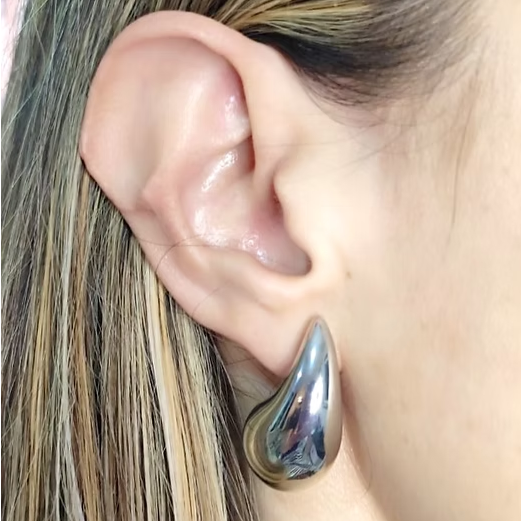 Arete en Gota Plateado