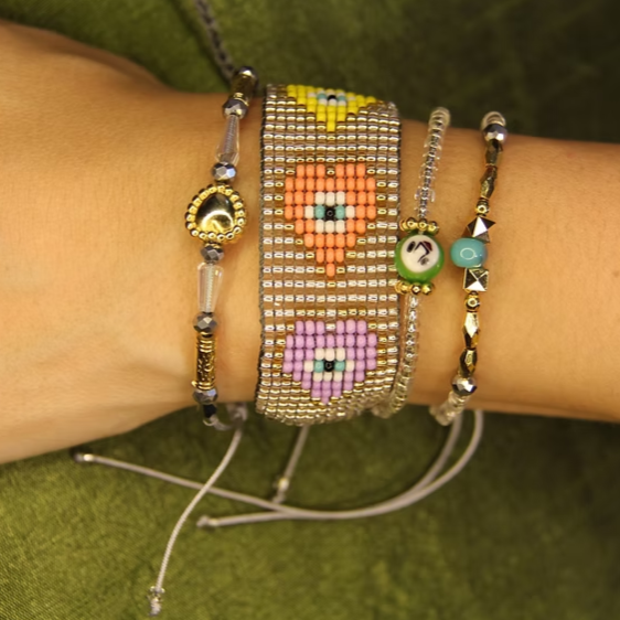 Multi Pulsera Tejida Corazón