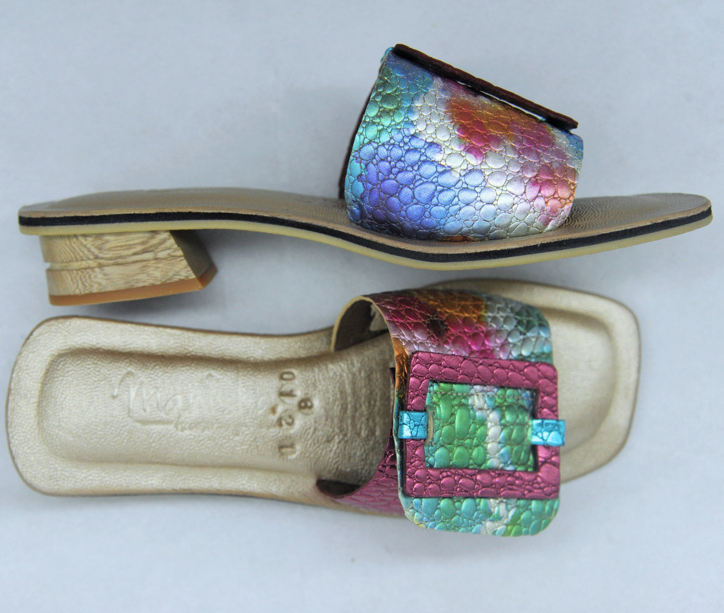 Sueca Arcoiris con Hebilla