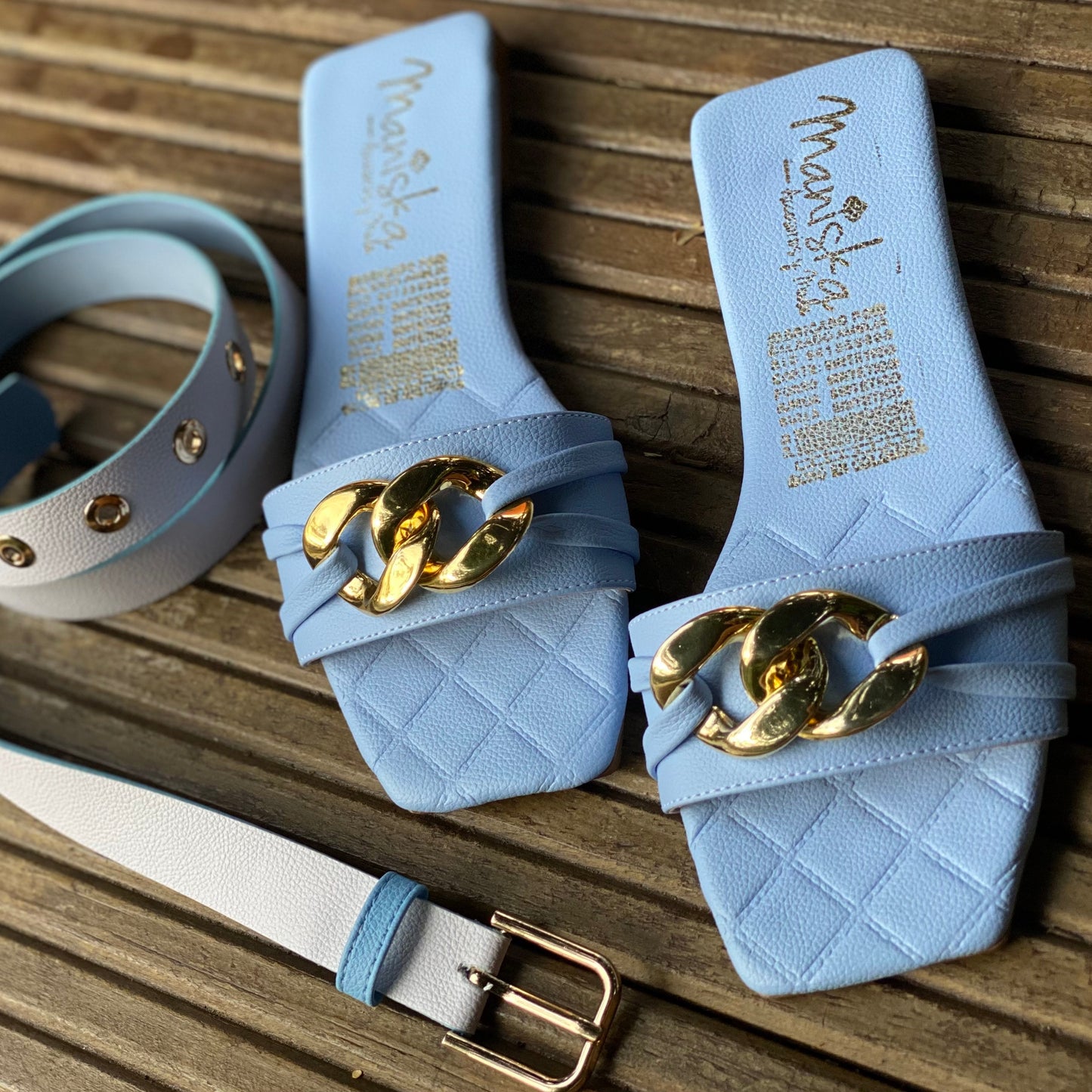 Sandalia Plana Cuadrada