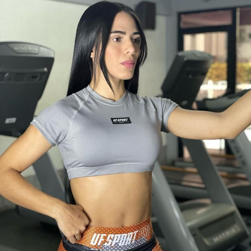 Top Deportivo Gris Manga