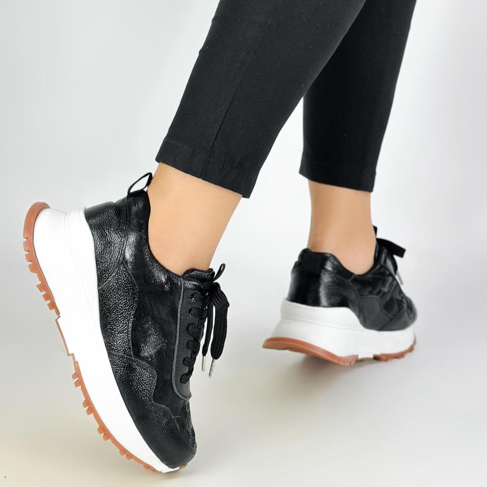 Tenis Cuero Negro