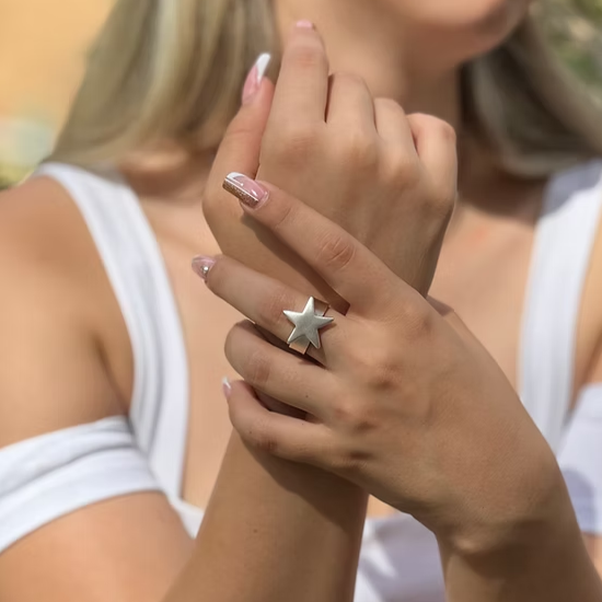 Anillo Plateado Estrella