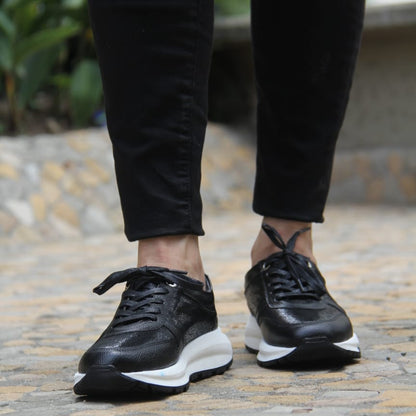 Tenis Negros Cuero