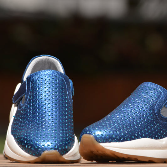 Tenis Azul Metalizado